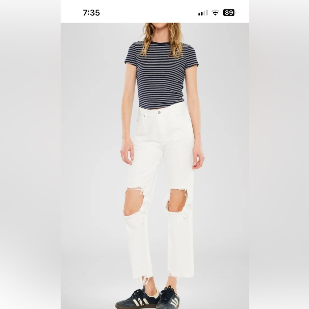 KanCan White Distressed Ankle jeans Wide Leg. NEVER WORN
